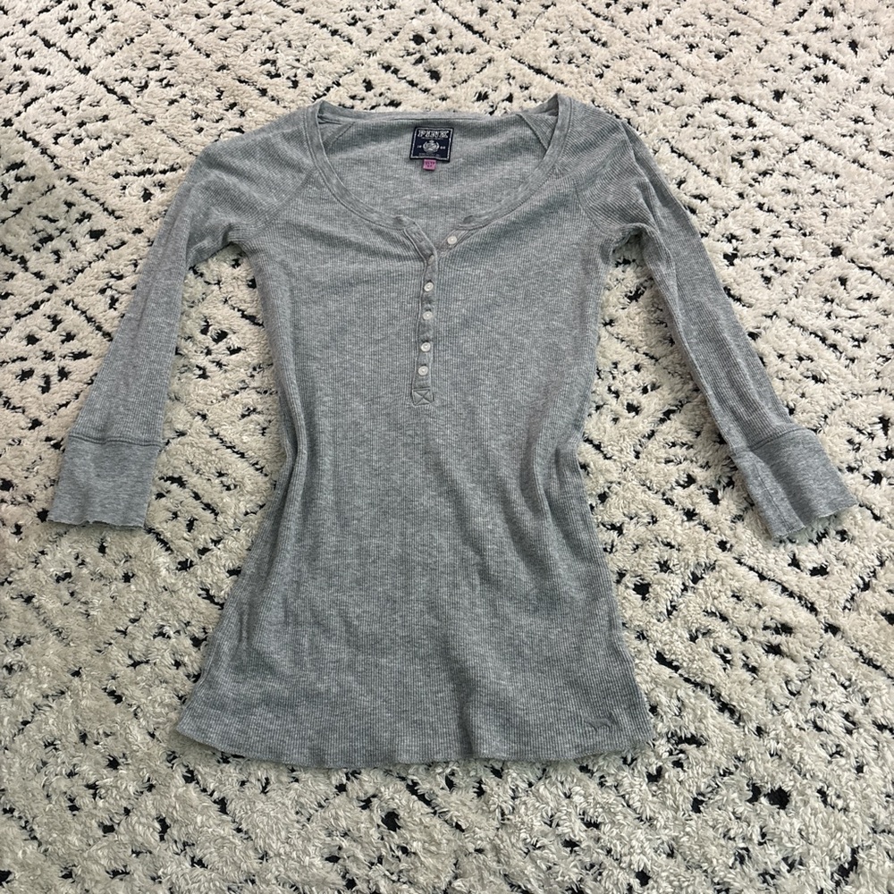 Y2K VS PINK Henley